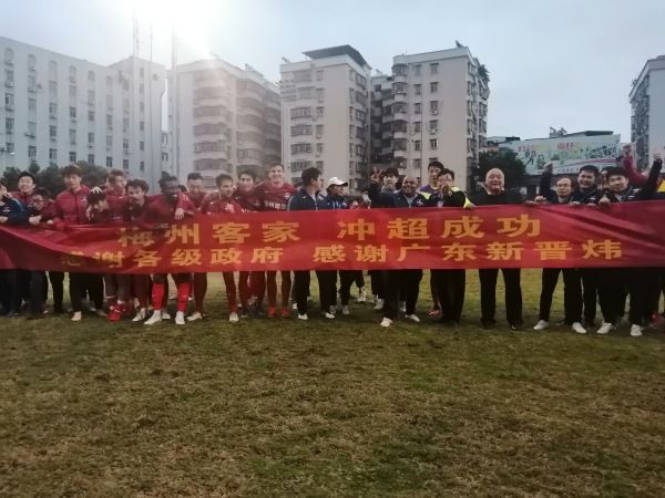 九九热国产在线